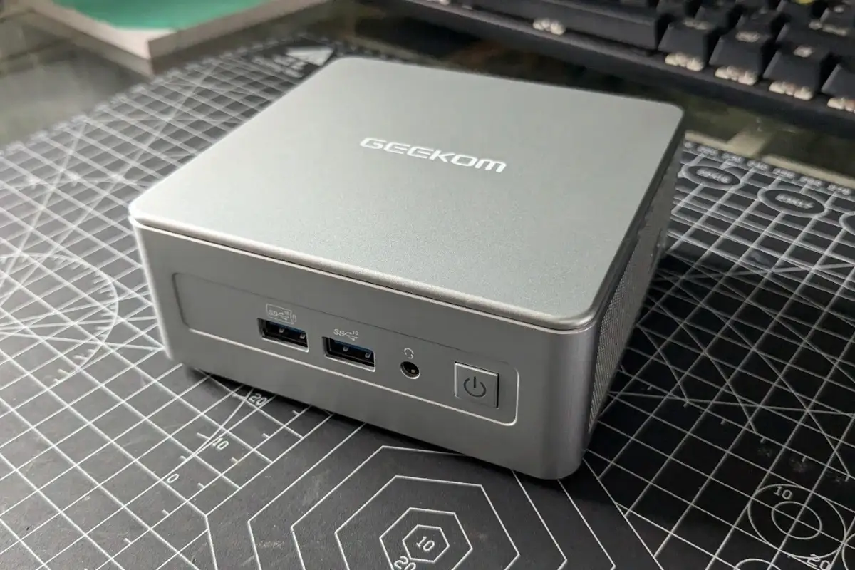 geekom ae7 mini pc review en profundidad portada geekom ae7 mini pc