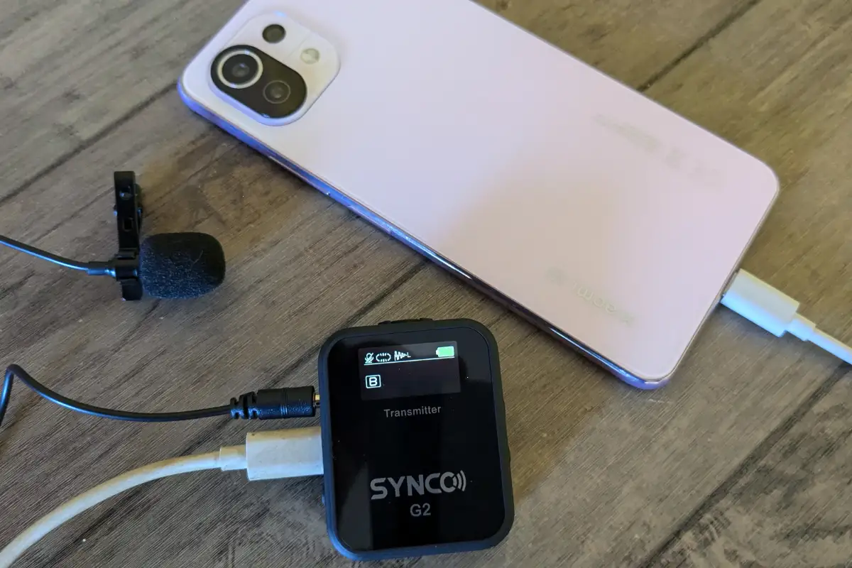 como conectar microfono externo a movil android un microfono externo conectado con cable a un movil android